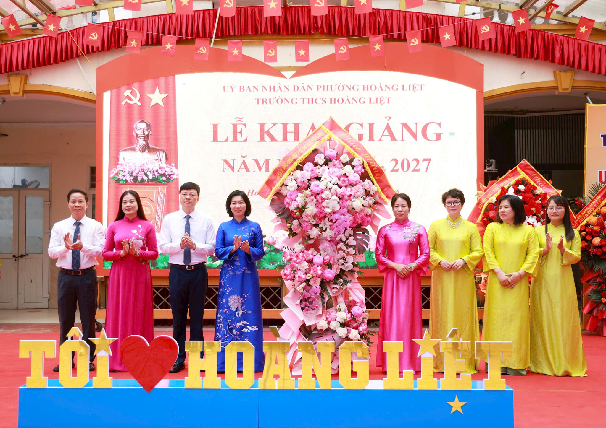 khai-giang-3.jpg