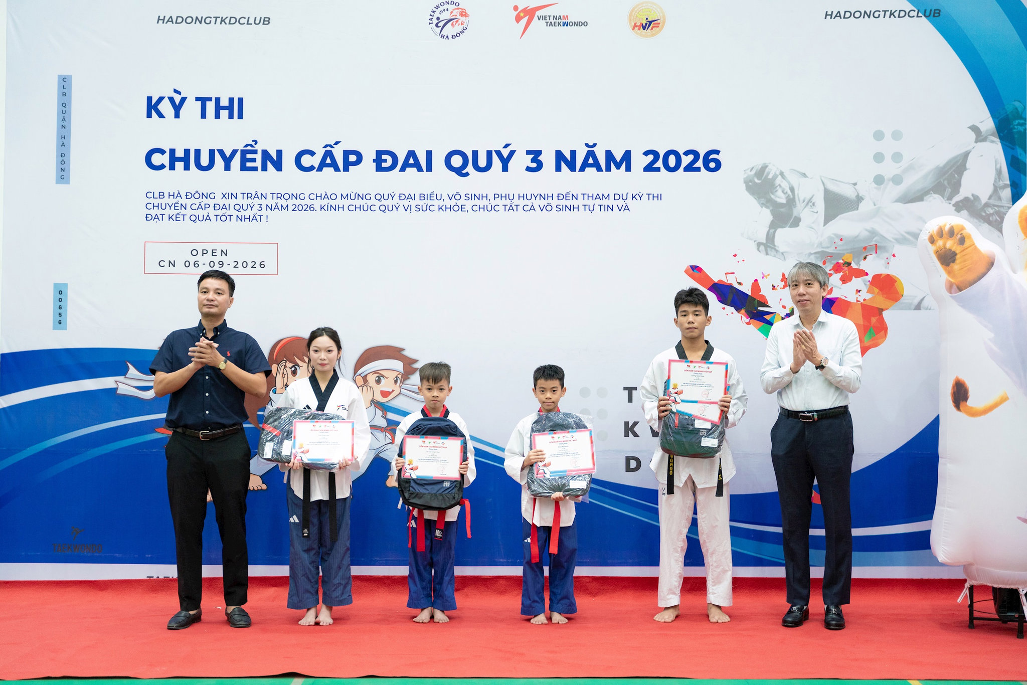 tae-vinh-danh-4-vdv.jpg
