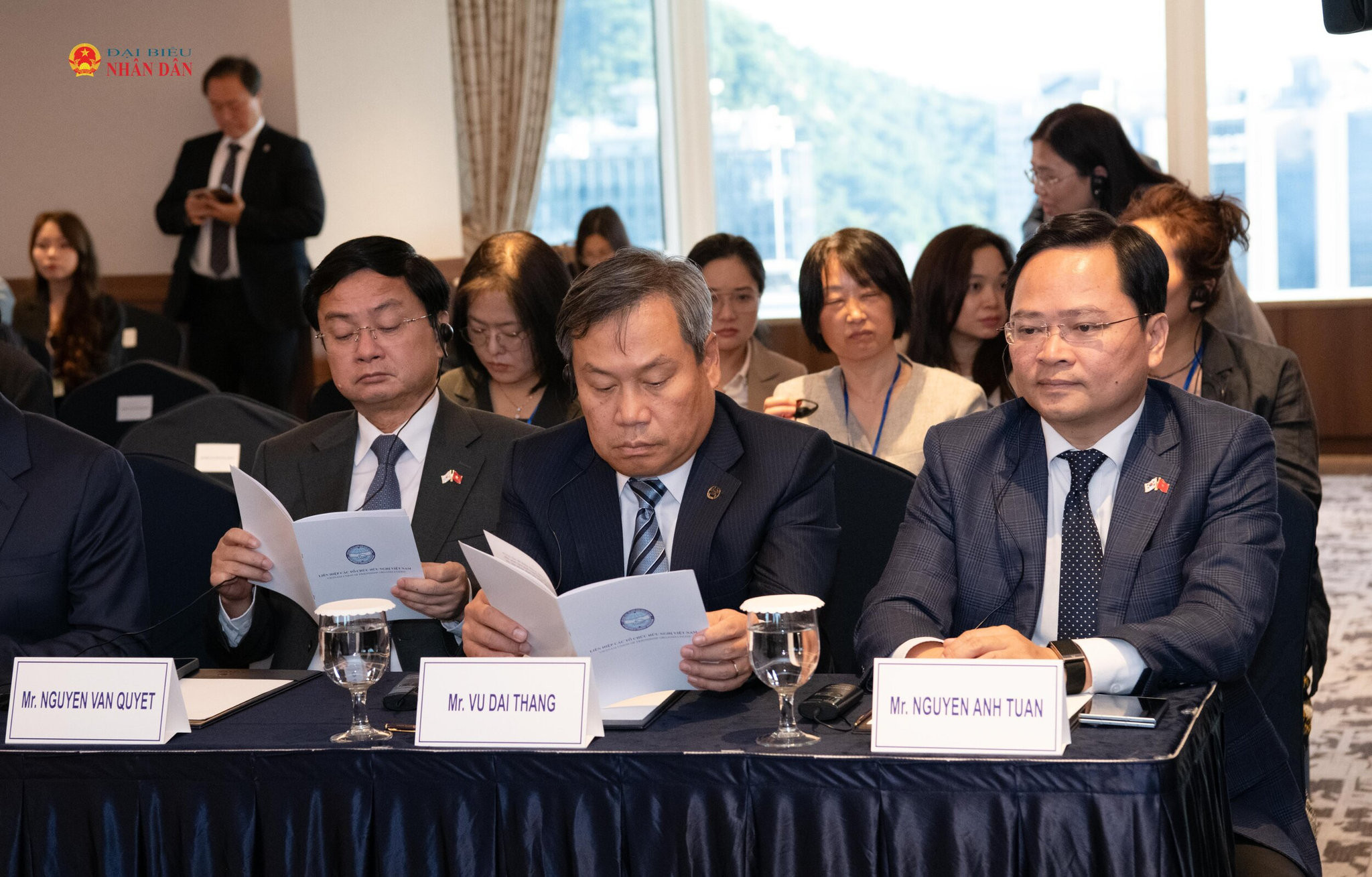 cac-dai-bieu-phat-bieu-tai-cuoc-gap-mat..4.jpg