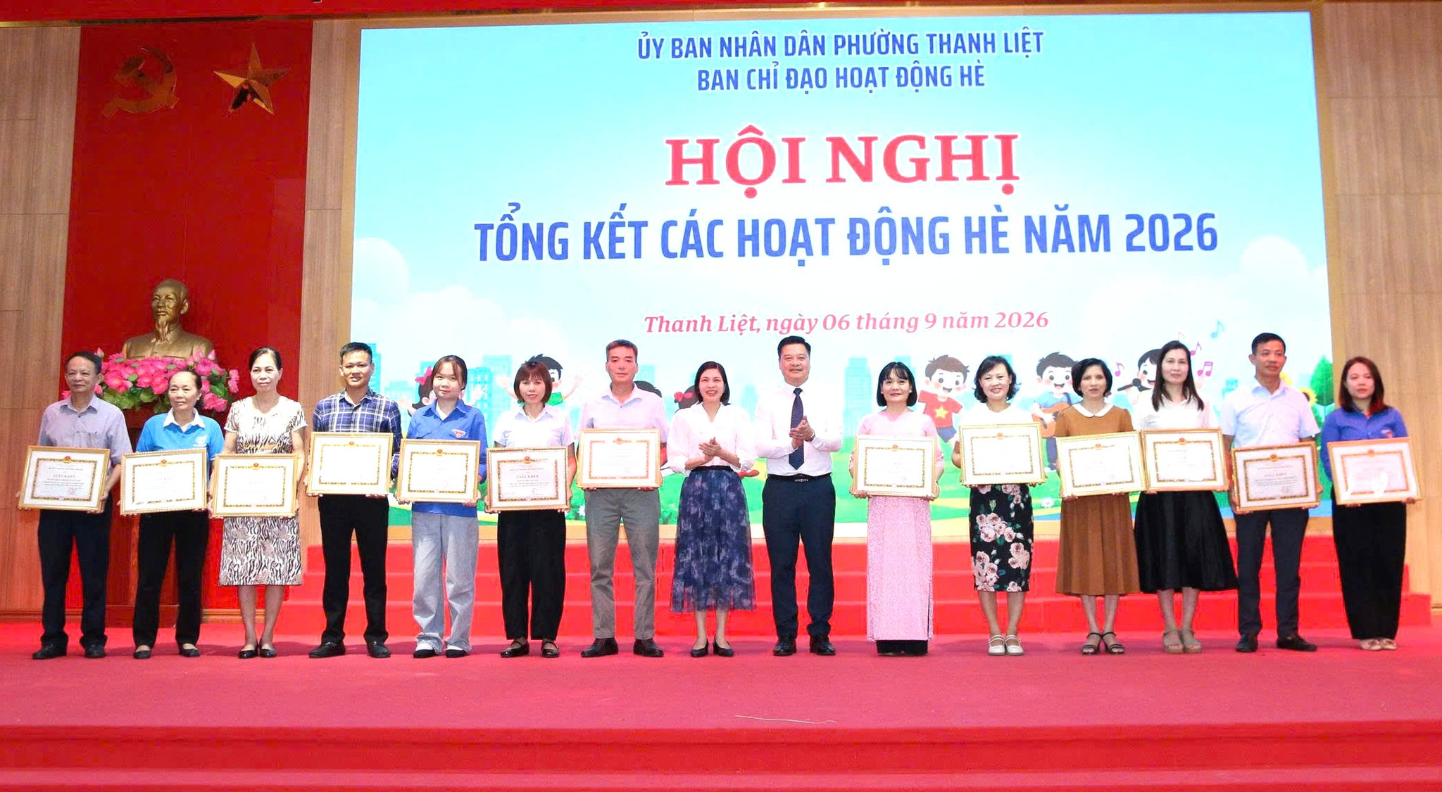anh-lanh-dao-phuong-tang-gk...jpg