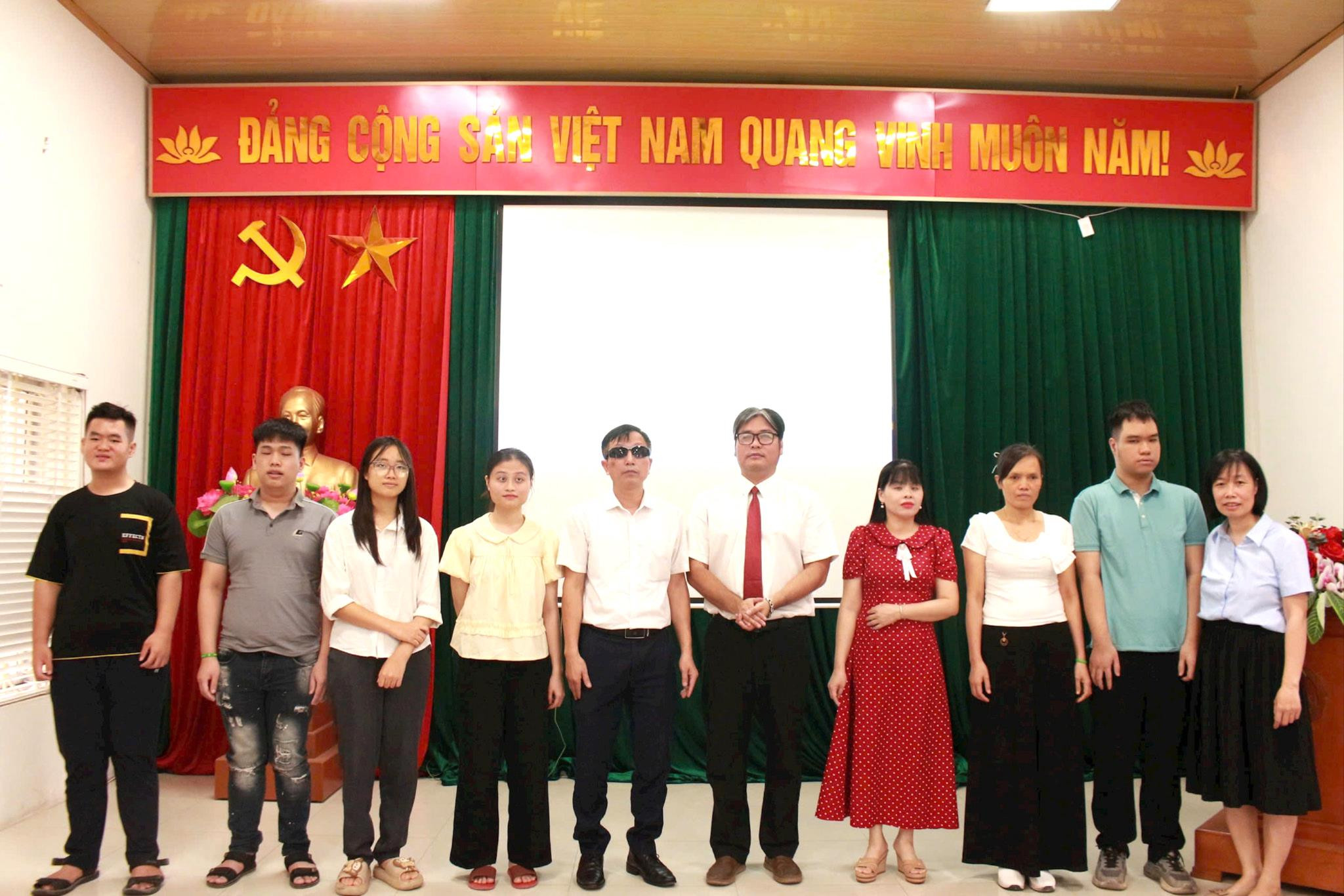 mu-hoc-vien.jpg