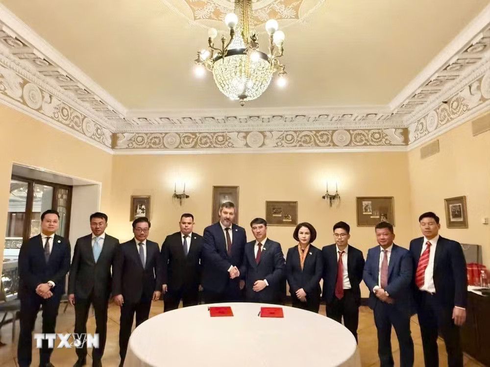 ttxvn-hop-tac-giua-thu-do-ha-noi-voi-cac-dia-phuong-nga-3.jpg