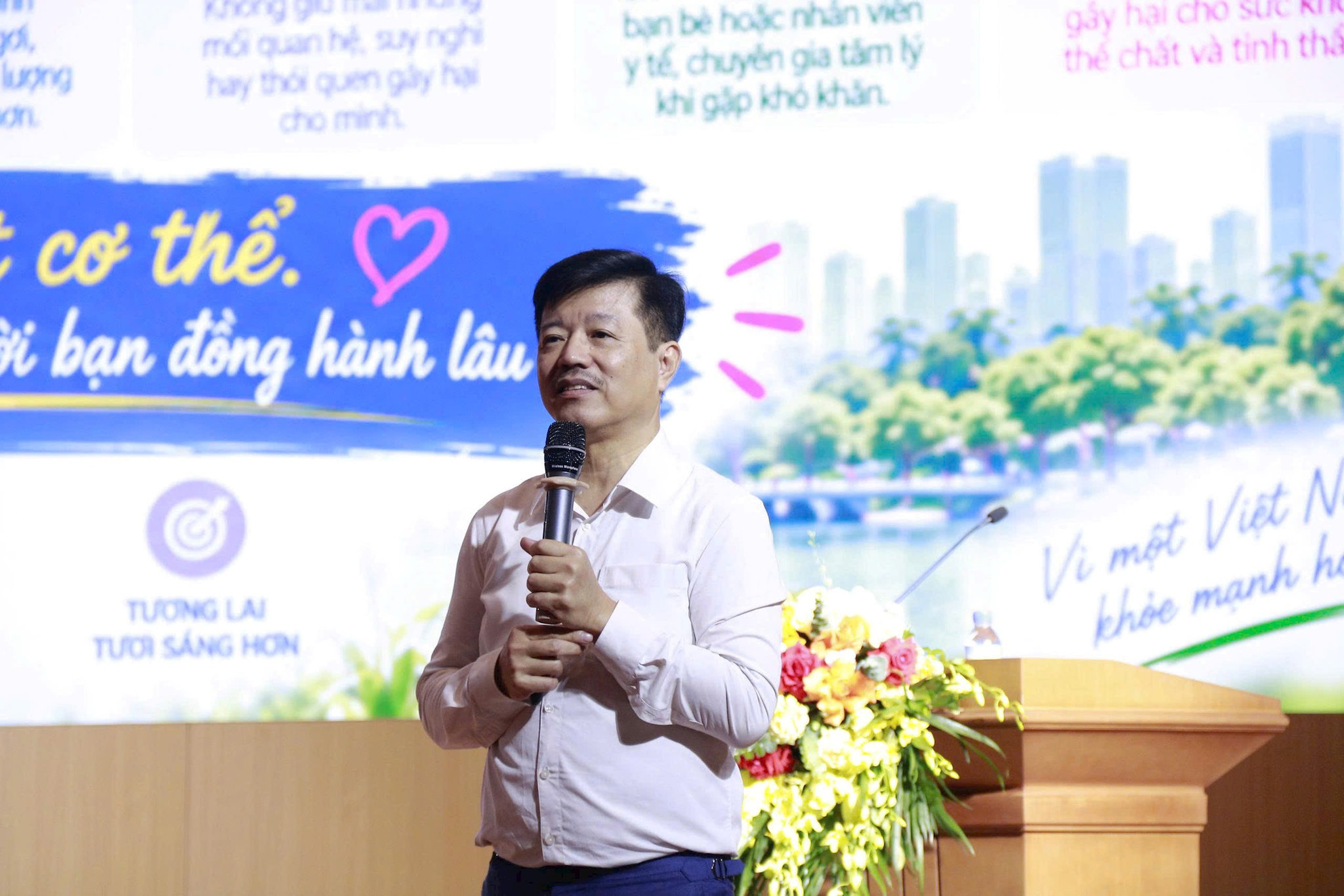 ong-vu-manh-cuong-giam-doc-t5g.jpg
