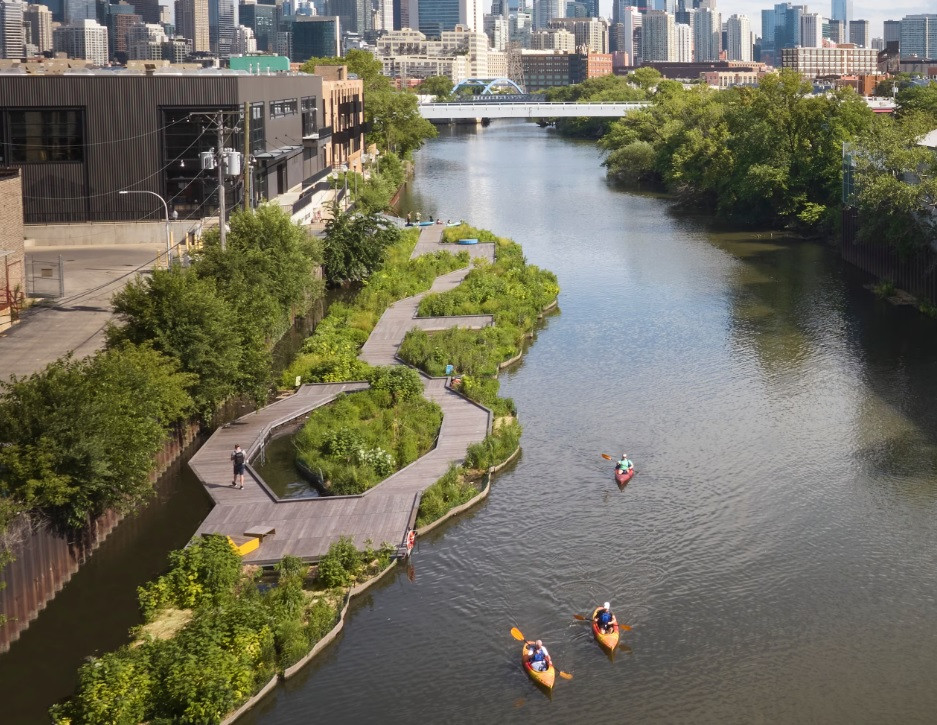 chicago-river.jpg
