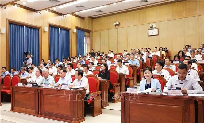 Các đồng chí Uỷ viên Trung ương Đảng khoá XIV tham dự lớp học. Ảnh: Phương Hoa/TTXVN