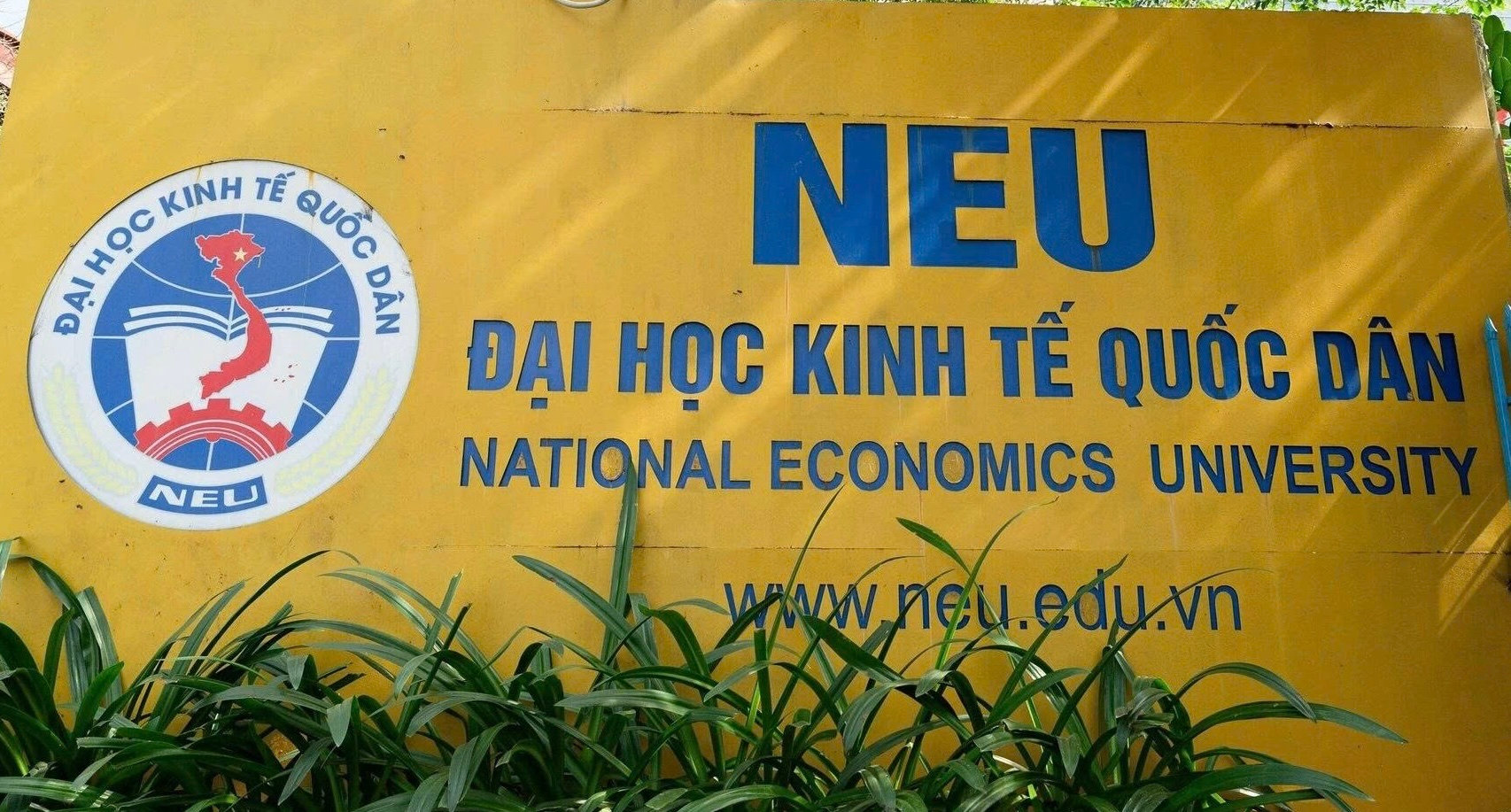 neu.jpg