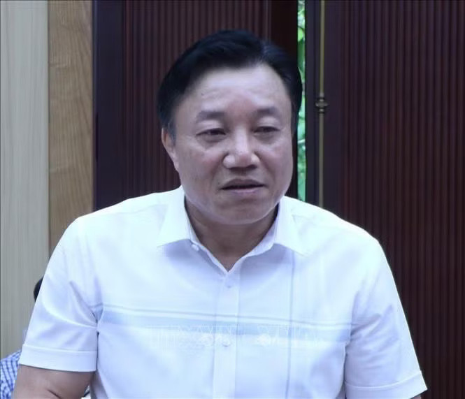 potal-khoi-to-pho-chu-tich-ubnd-tinh-phu-tho-nguyen-huy-ngoc-stand.jpg