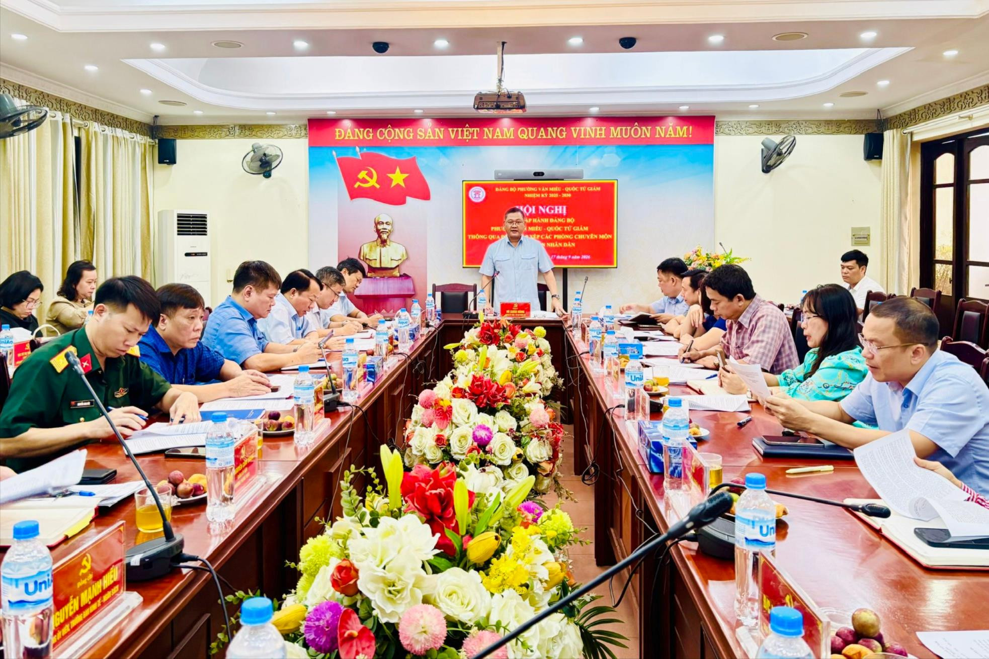 Phường Văn Miếu - Quốc Tử Giám thông qua phương án sắp xếp các phòng chuyên môn thuộc UBND phường