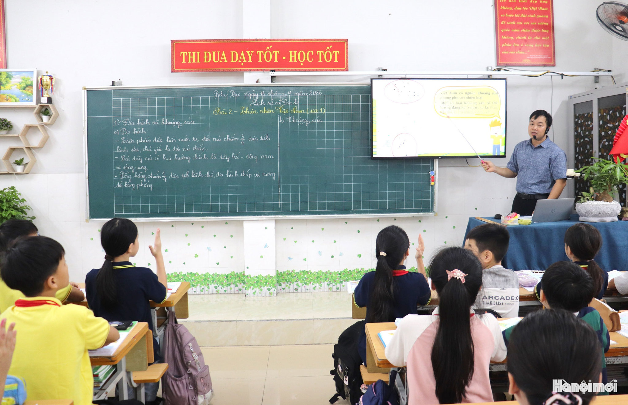 W_tieu-hoc-kienhung2.jpg