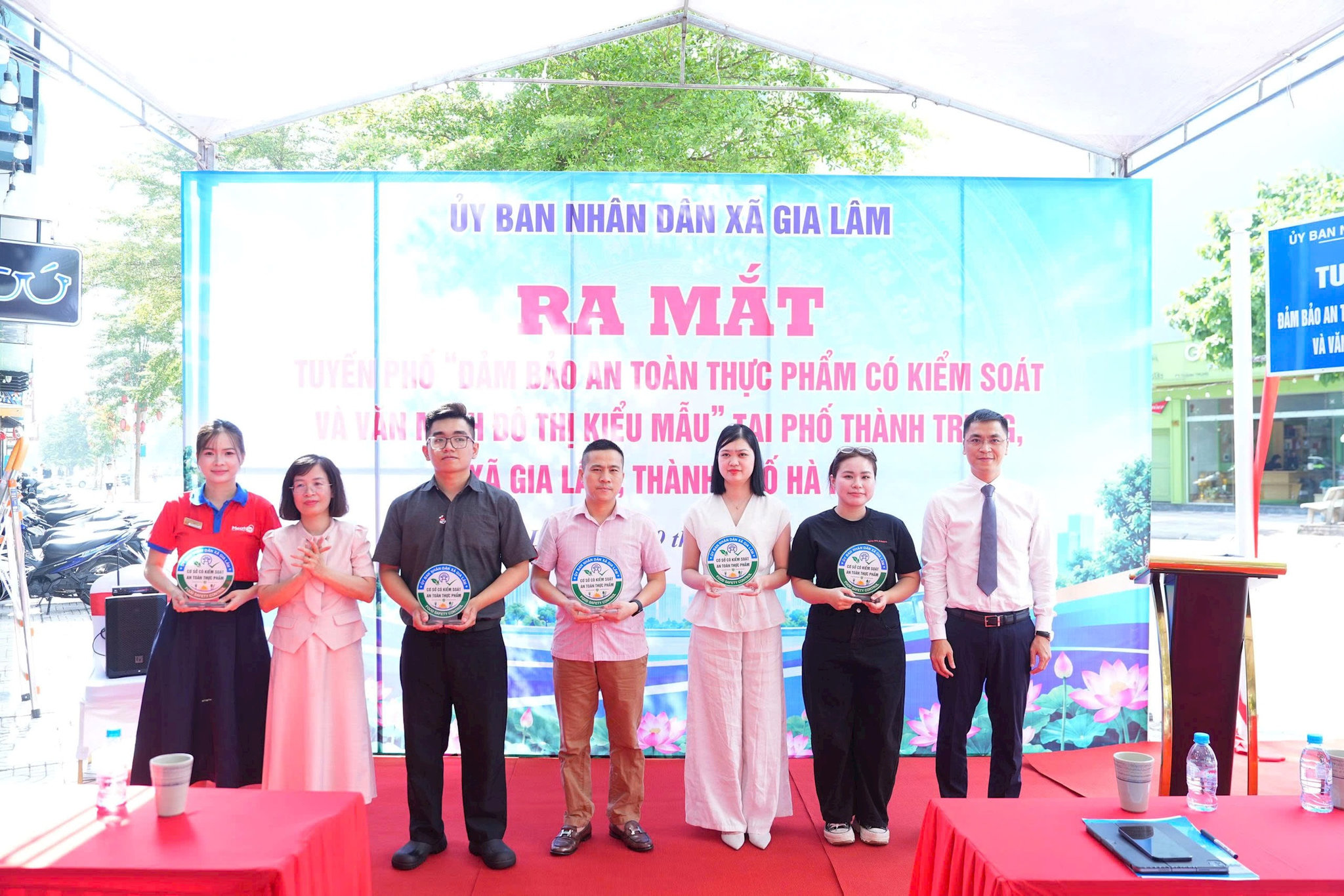 ra-mat-3.jpg