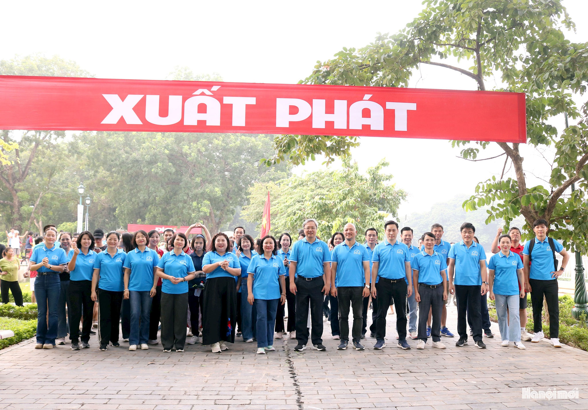 Giải chạy Báo Hànộimới - Vì hòa bình lan tỏa thông điệp về hòa bình, đoàn kết, ý chí và khát vọng vươn lên. A