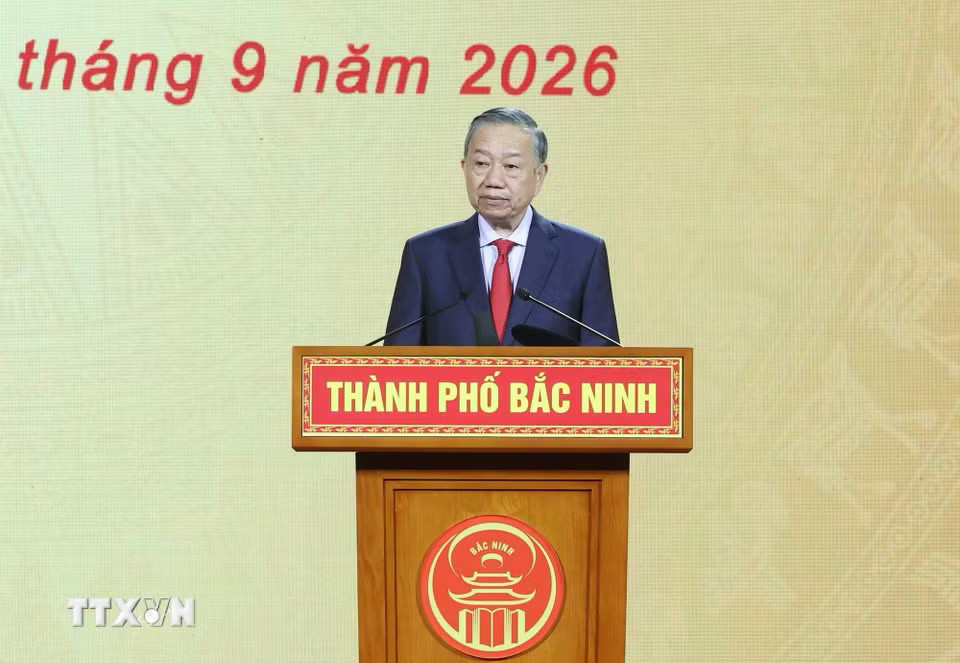 pizginbhbsklgf-fakzekl1y1jgg_atb4jj4hg-_ttxvn-1909-tong-bi-thu-chu-tich-nuoc-cong-bo-thanh-lap-thanh-pho-bac-ninh-5.jpg