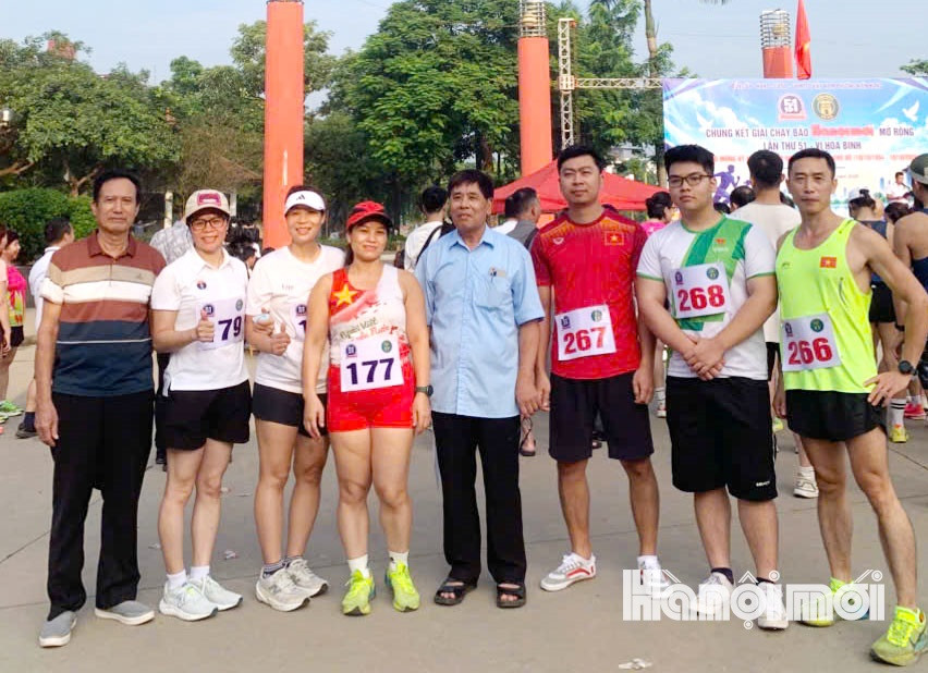 W_hoang-cong-4.jpg