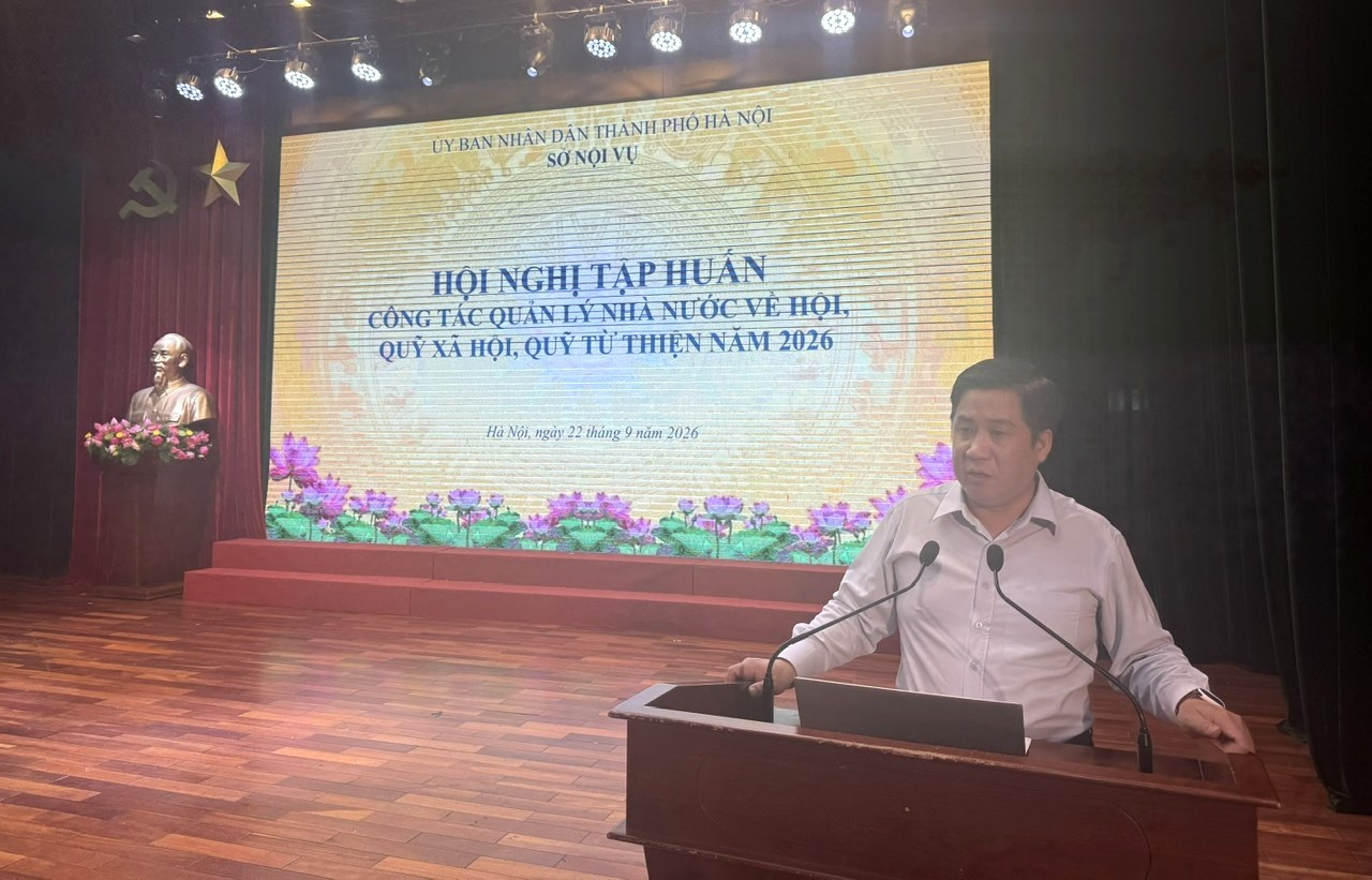 Trưởng phòng Quản lý Hội và Văn thư, lưu trữ Phạm Tuấn Anh phát biểu khai mạc chương trình tập huấn. Ả
