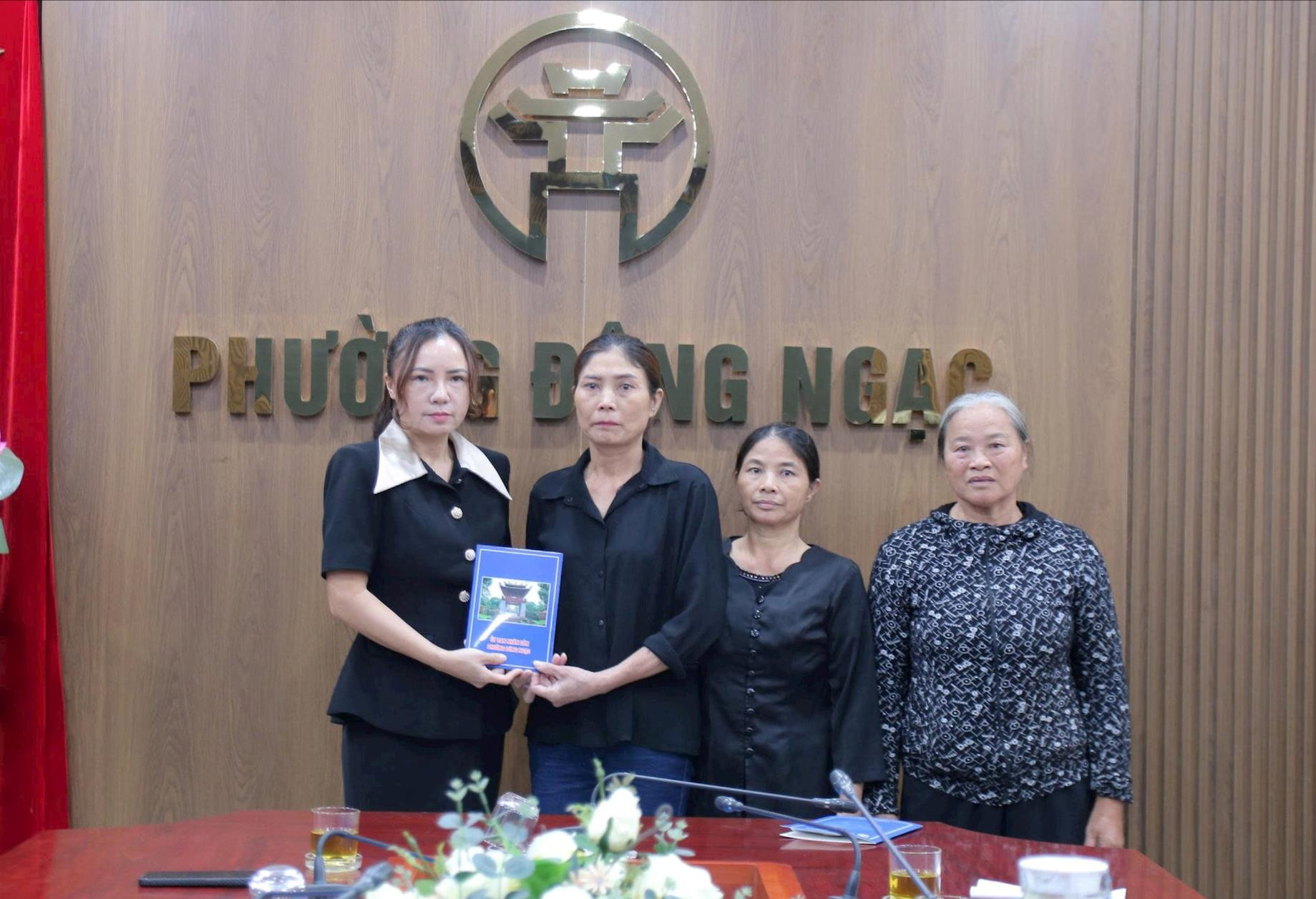 23-9-ong-phong-2.jpg