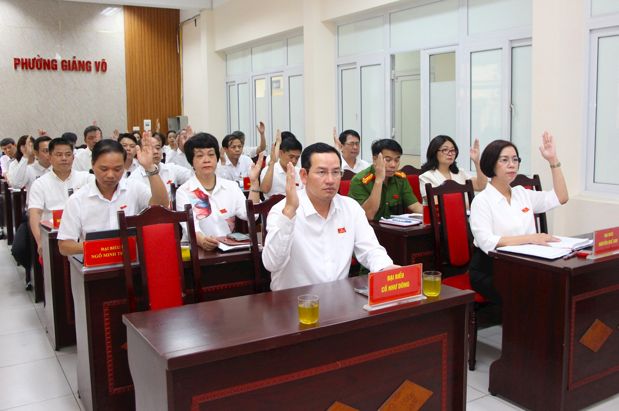 UBND phường Giảng Võ có thêm 2 phòng chuyên môn