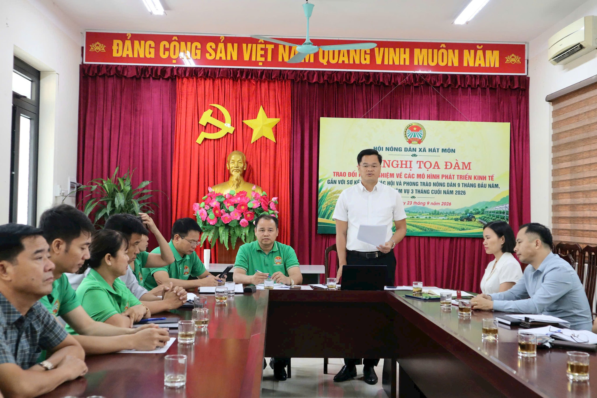 Xã Hát Môn đồng hành với nông dân phát triển kinh tế