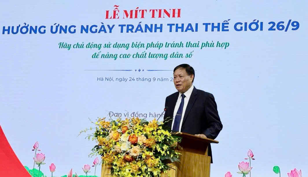 Thứ trưởng Bộ Y tế Đỗ Xuân Tuyên phát biểu. Ảnh: Hoàng Huyền
