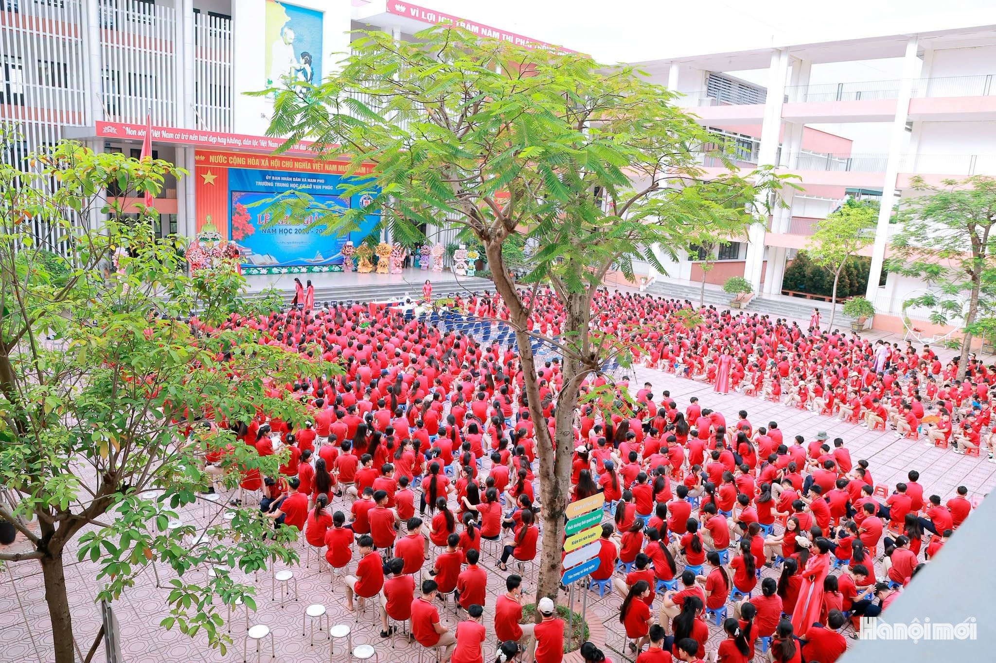 W_vanphuc1.jpg