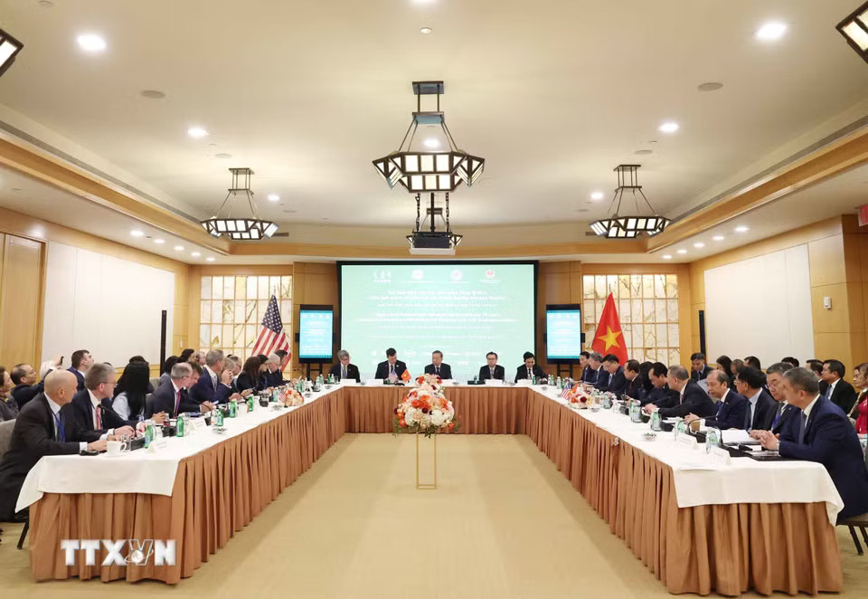Tổng Bí thư, Chủ tịch nước Tô Lâm dự Tọa đàm bàn tròn cấp cao với các doanh nghiệp lớn của Hoa Kỳ. (Ảnh: Thống Nhất/TTXVN)