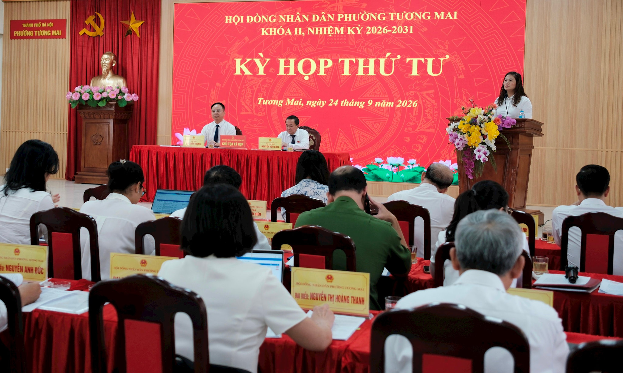 Phường Tương Mai: Tổ chức lại các phòng chuyên môn phù hợp với tình hình mới