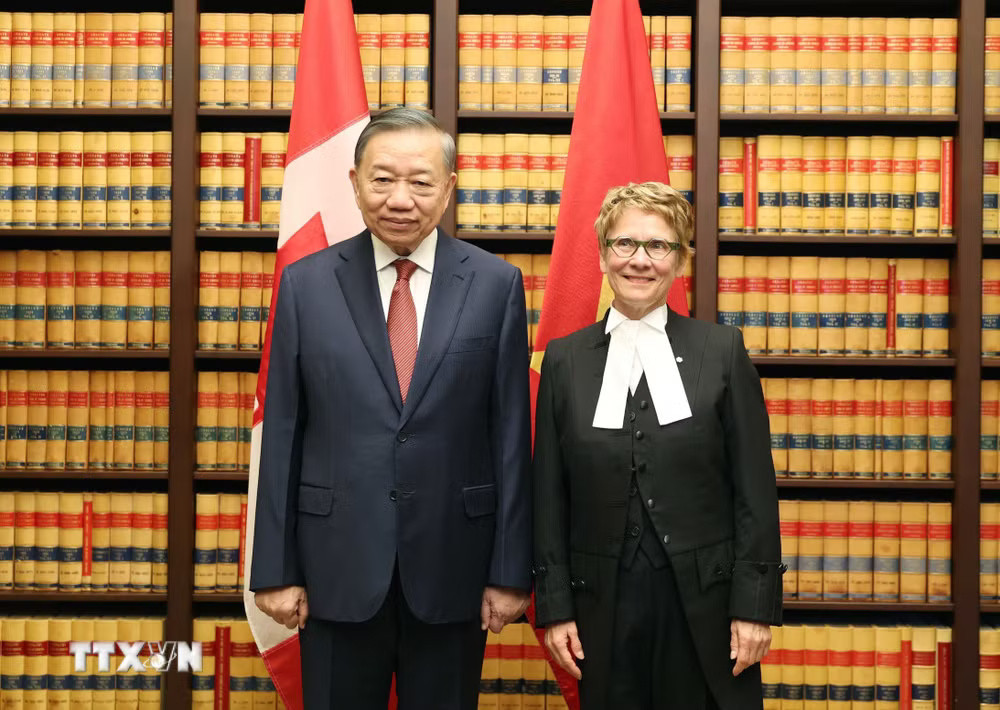 tong-bi-thu-chu-tich-nuoc-to-lam-lam-viec-voi-chu-tich-thuong-vien-va-chu-tich-ha-vien-canada.jpg