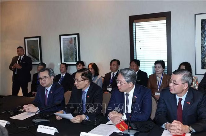 Các đại biểu tham dự Tọa đàm cấp cao doanh nghiệp Việt Nam – Canada. Ảnh: Thống Nhất/TTXVN