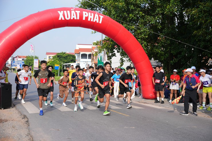 chay-phu-dong.jpg