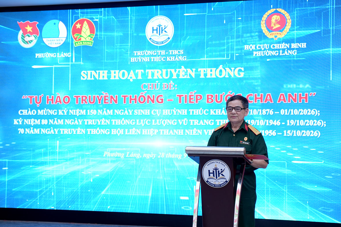 huynh-thuc-khang-3-.jpg