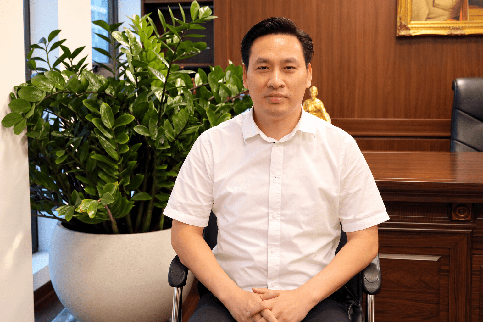 pho-chu-tich-ubnd-phuong-nghia-do-le-manh-tien.png