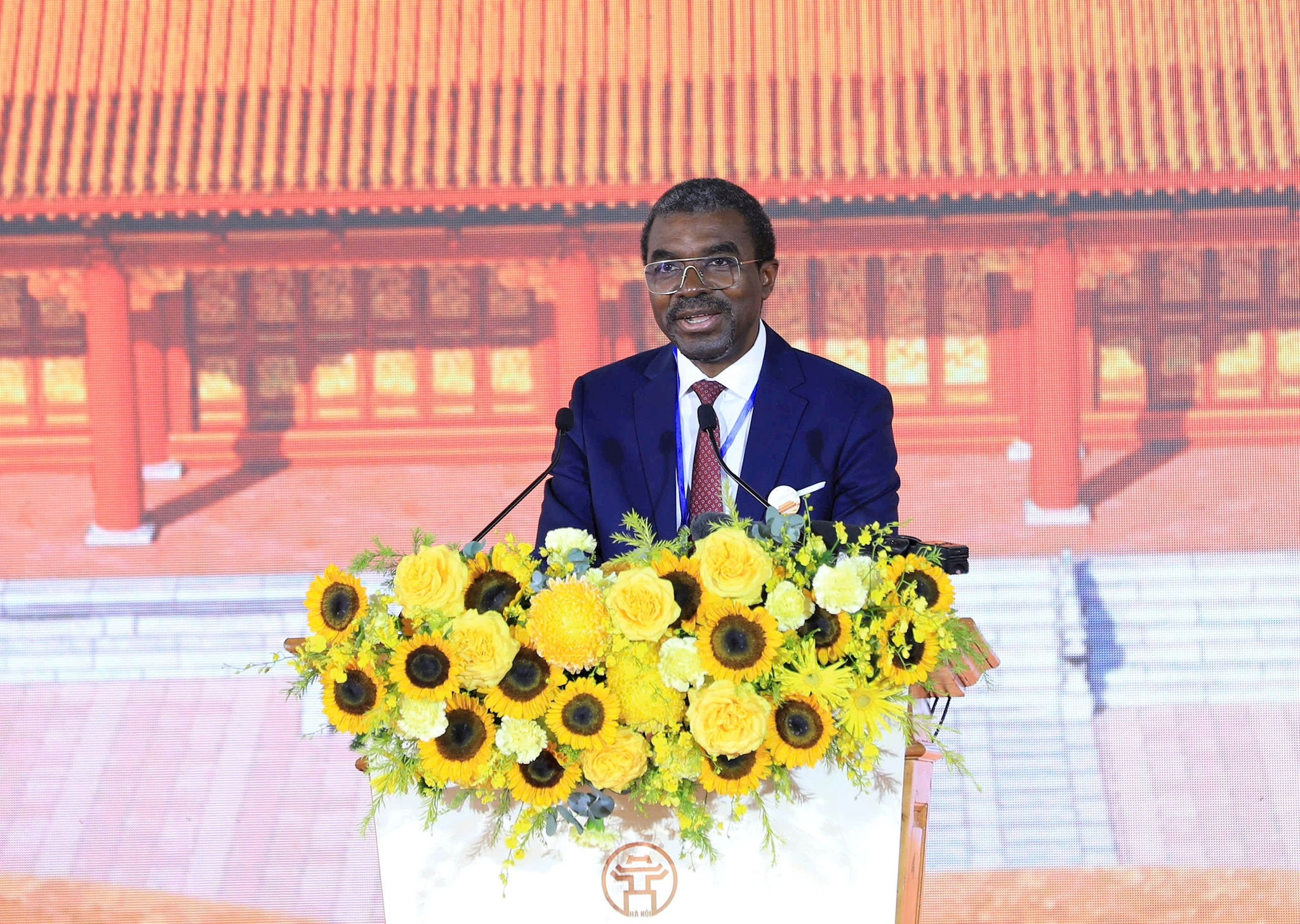hoang-thanh-4.jpg