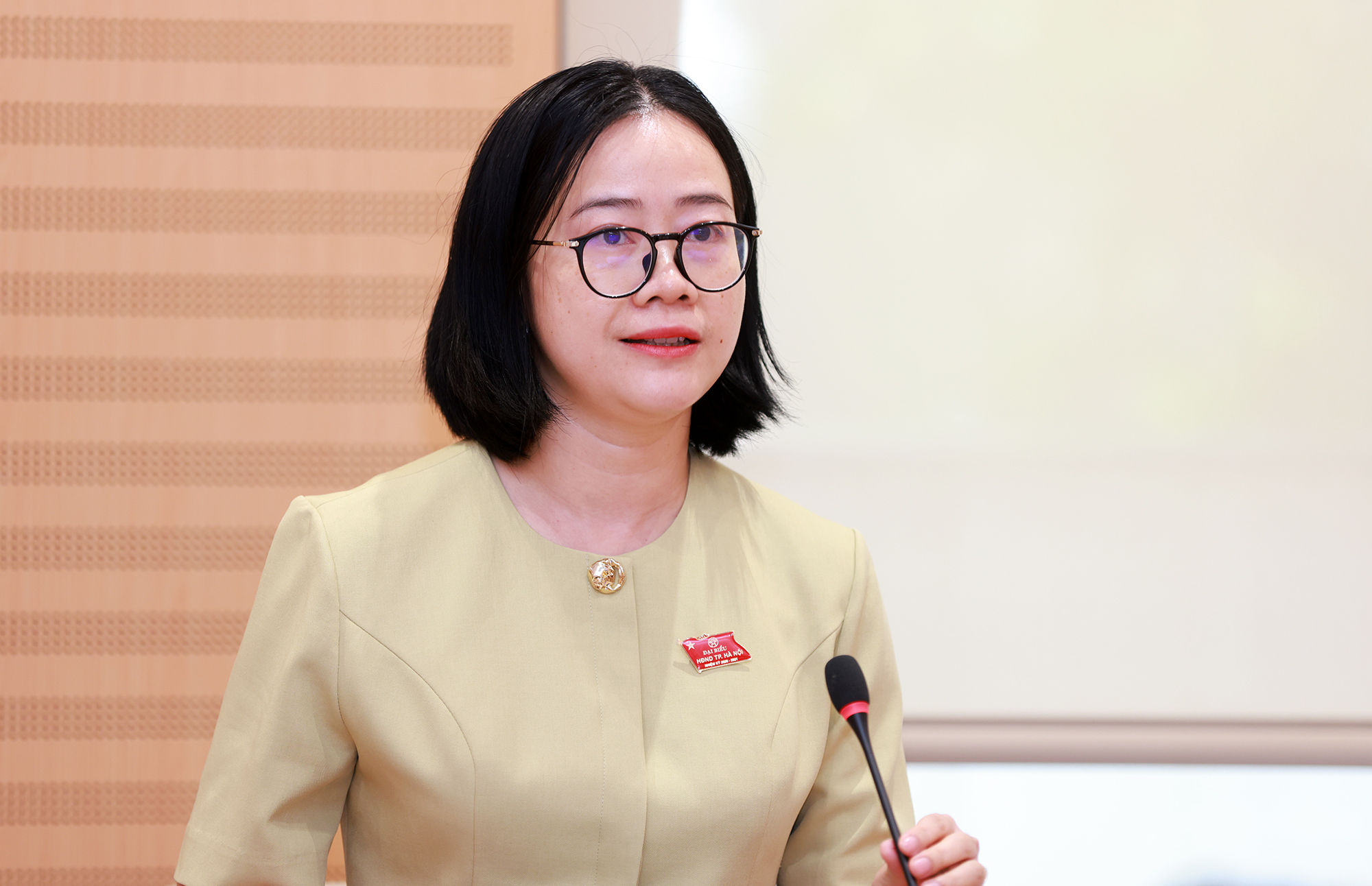 dai-bieu-1.jpg