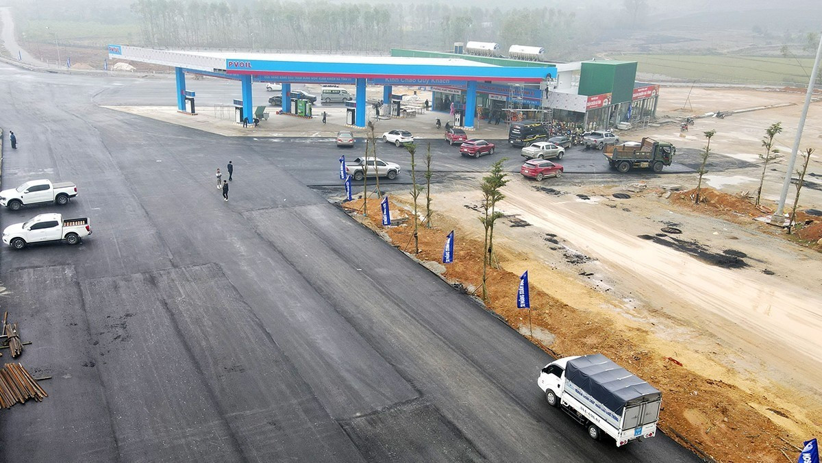 tram-dung-nghi-tam-ham-nghi-vung-ang-anh-van-duc.jpg