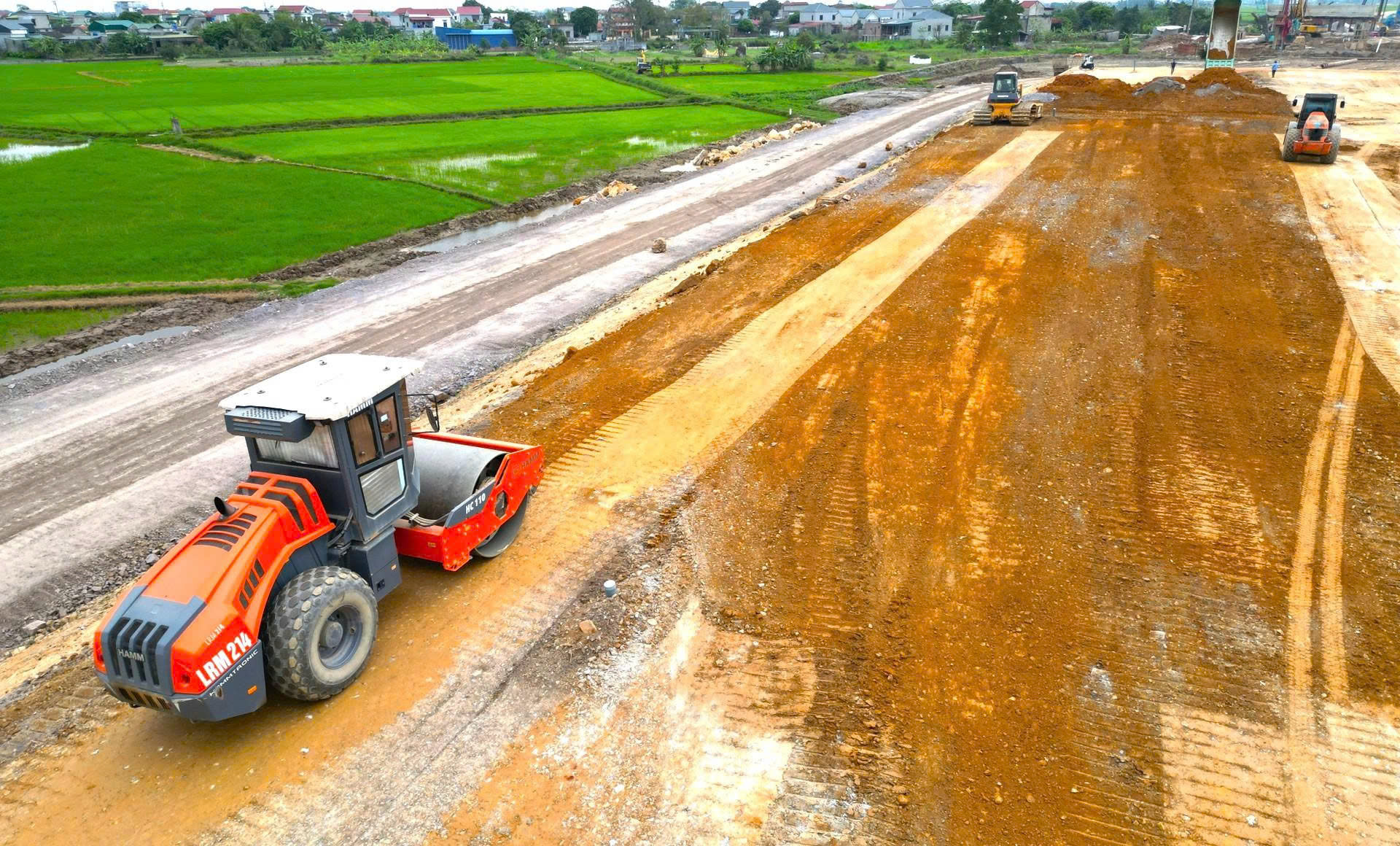 cao-toc-ninh-binh.jpg