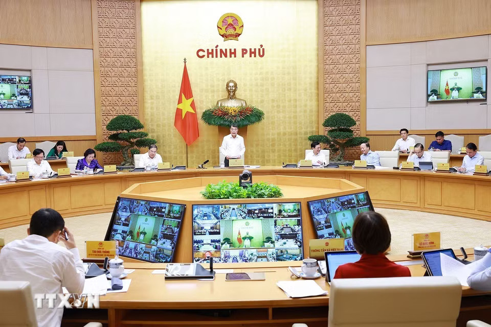 btsdgauzxmm3cs1rsgo68kok39vxeegrplrczeea-_ttxvn_thu-tuong-chu-tri-phien-hop-chinh-phu-thuong-ky-thang-9-nam-2026-03.jpg