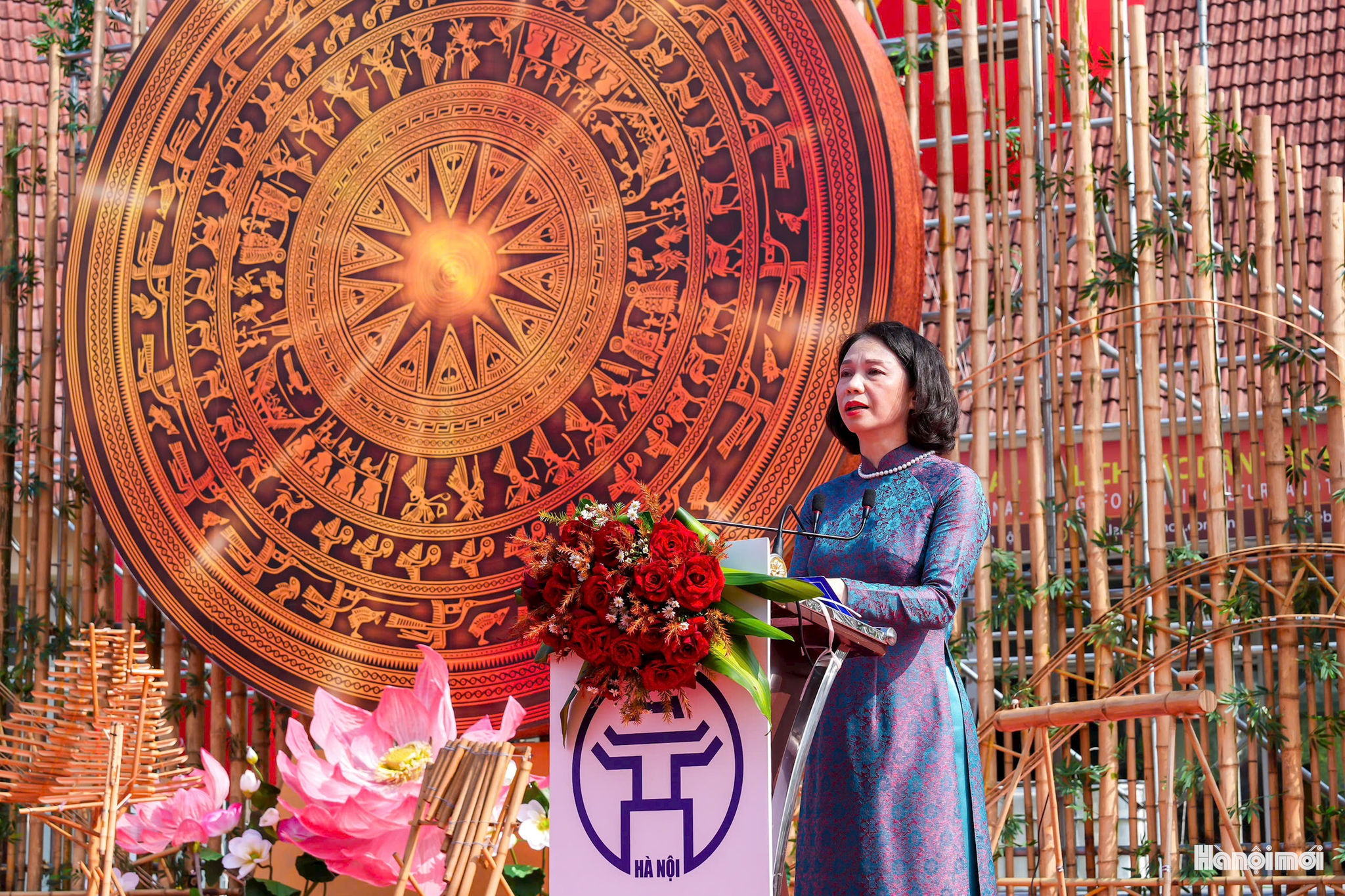 W_ngay-vh10.jpg
