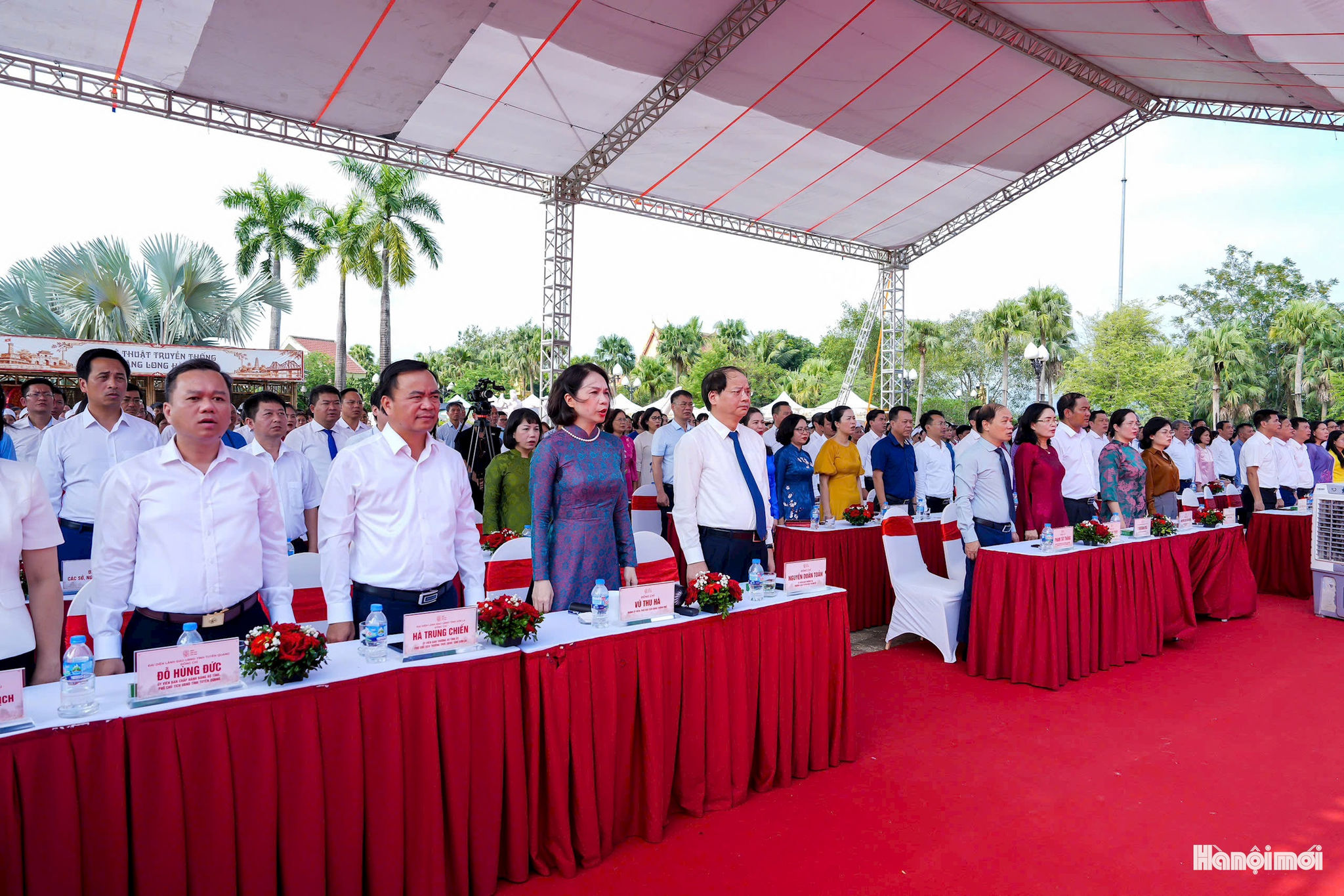 W_ngay-vh9.jpg