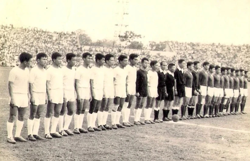 doi-ca-ha-noi-ben-trai.jpg