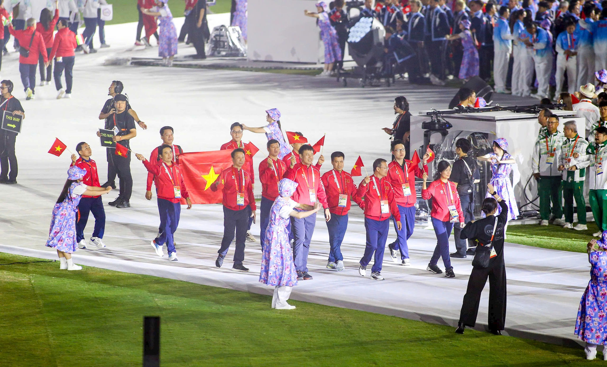 4-be-mac-asiad8-doan-ttvn.jpg
