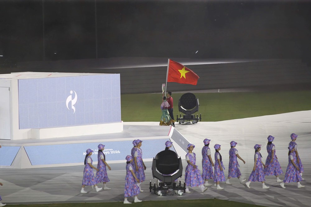 4-dieu-hanh-quoc-ky2.jpeg