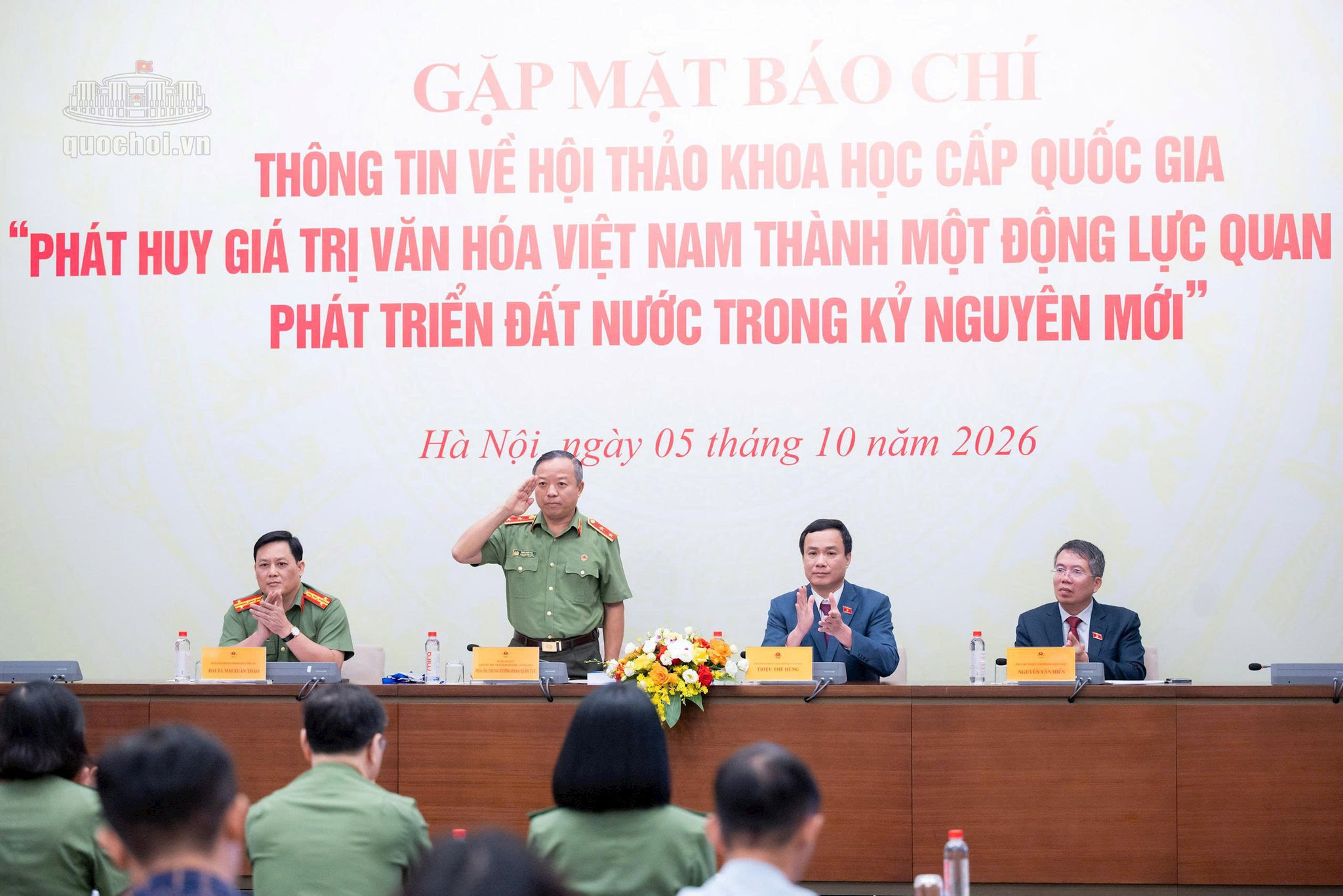 hop-bao2.jpg