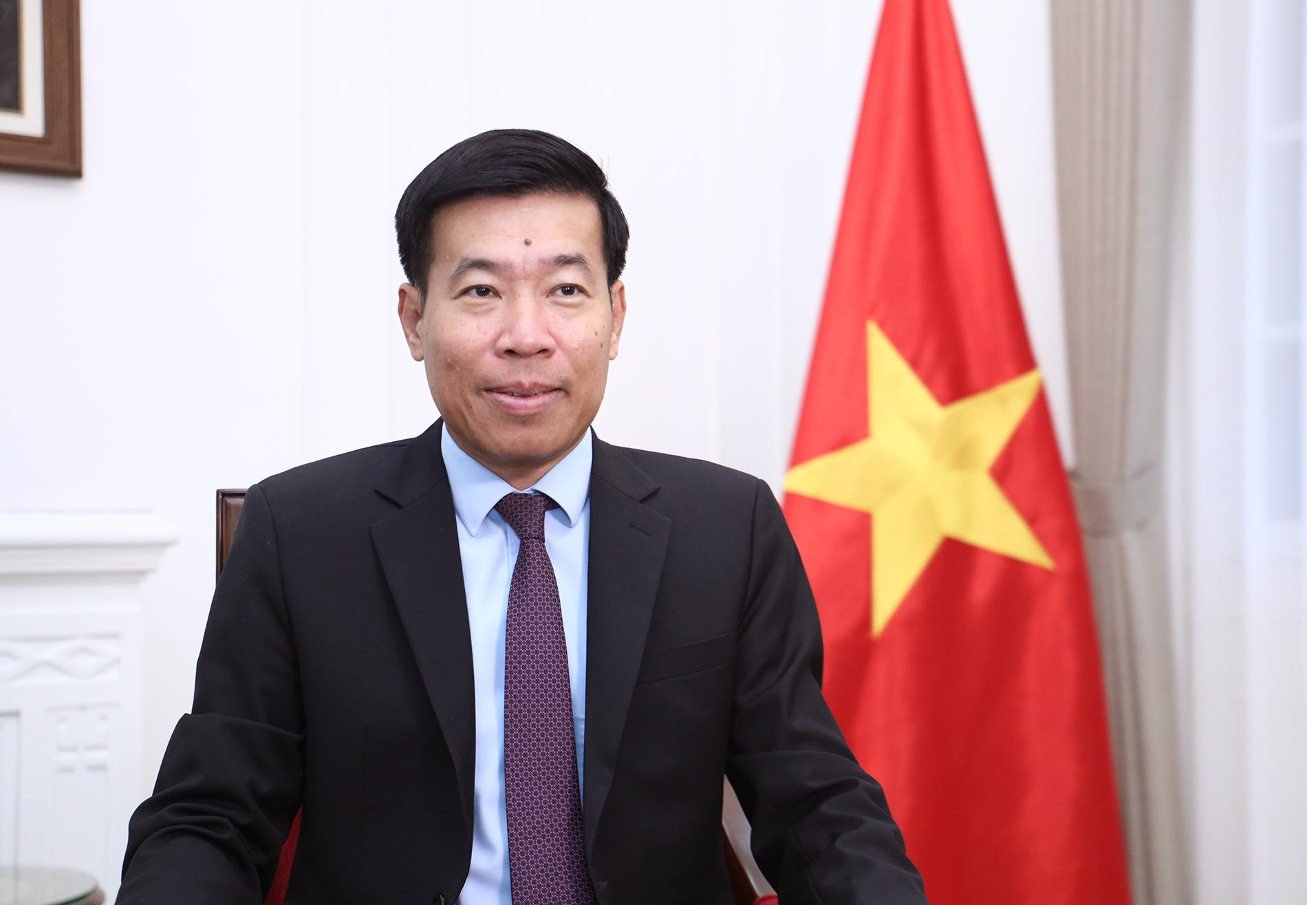 thu-truong-nguyen-manh-cuong.jpg