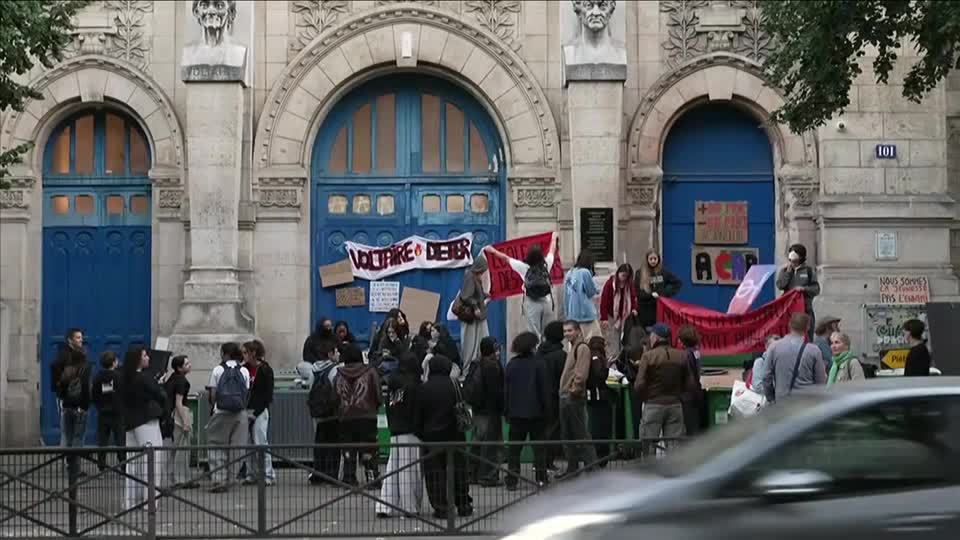 2026-10-06t073159z_1_lop776406102026rp1_rtrmadp_baseimage-960x540_france-protest-blockade.jpg