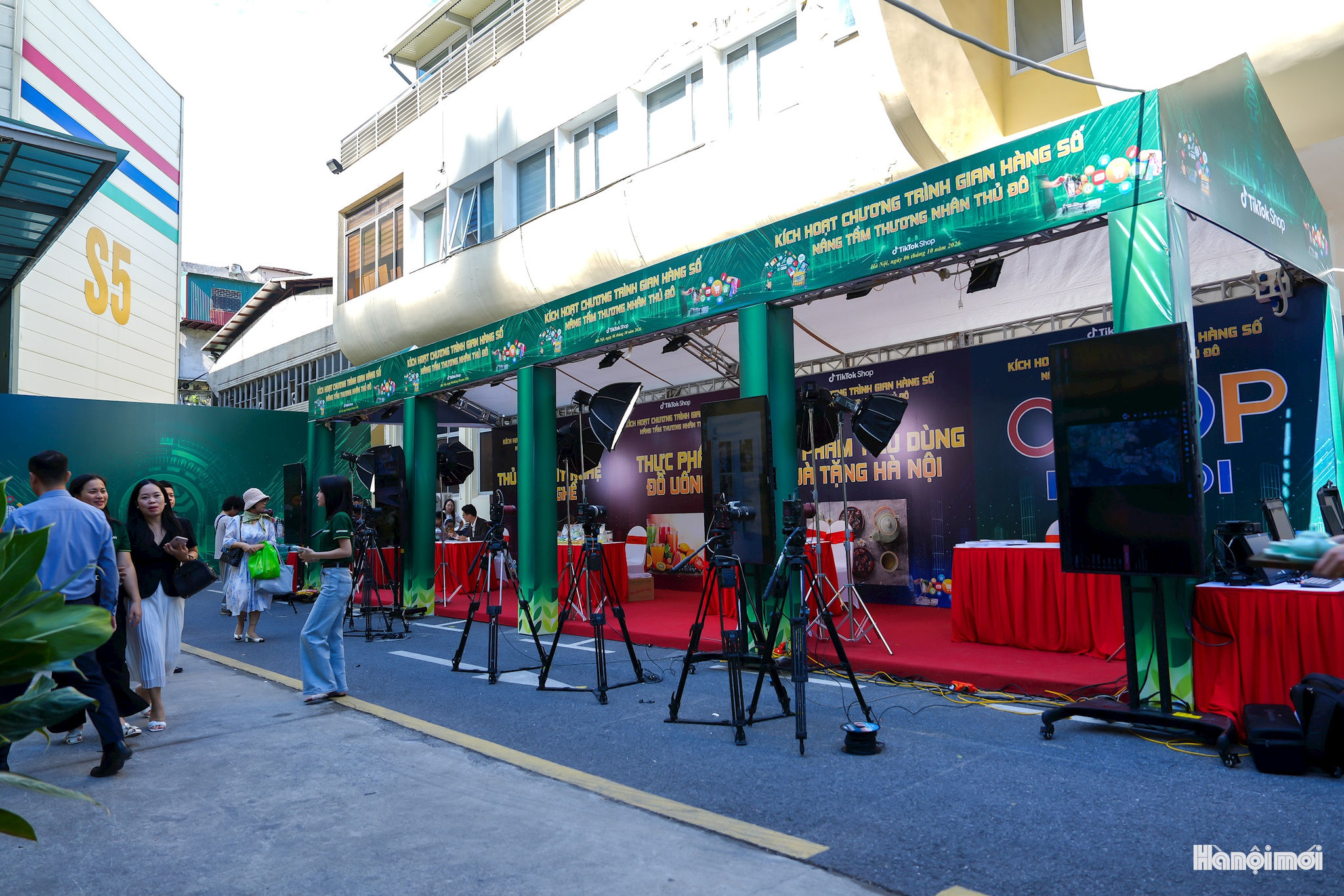 W_dk_09472.jpg