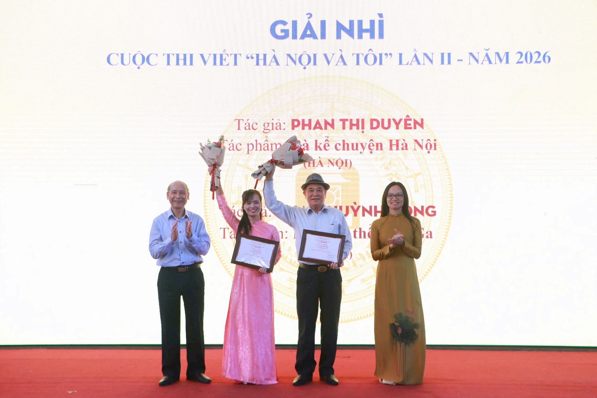 hn-va-toi-giai-nhi.jpg