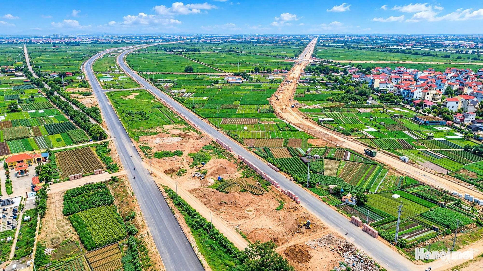 W_vanh-dai-4-xa-me-linh-4-.jpg