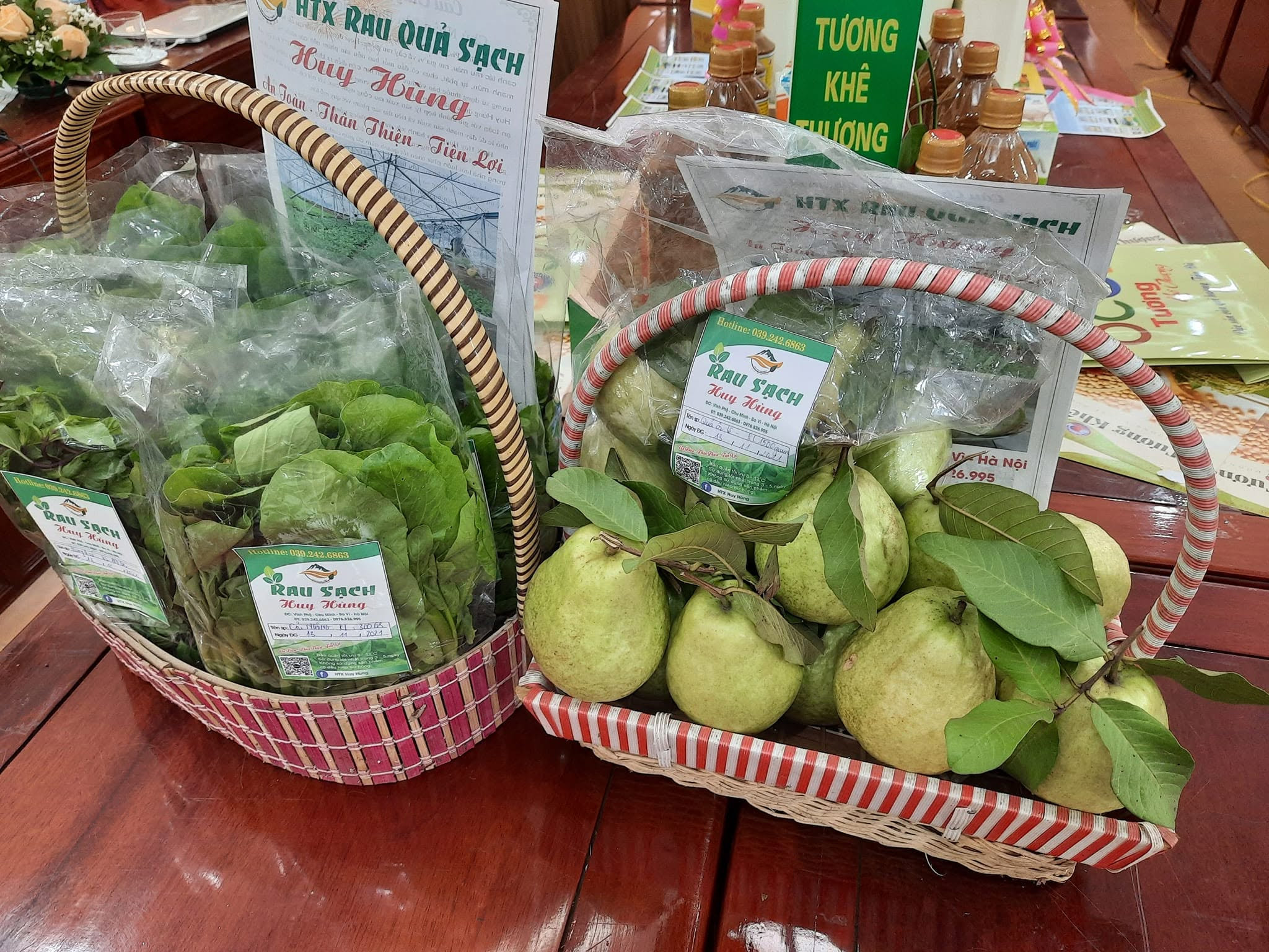 Sản phẩm của Hợp tác xã Rau quả sạch Huy Hùng được gắn nhãn mác, mã truy xuất nguồn gốc rõ ràng trước khi đưa ra thị trường. Ảnh: Thảo Nguyên