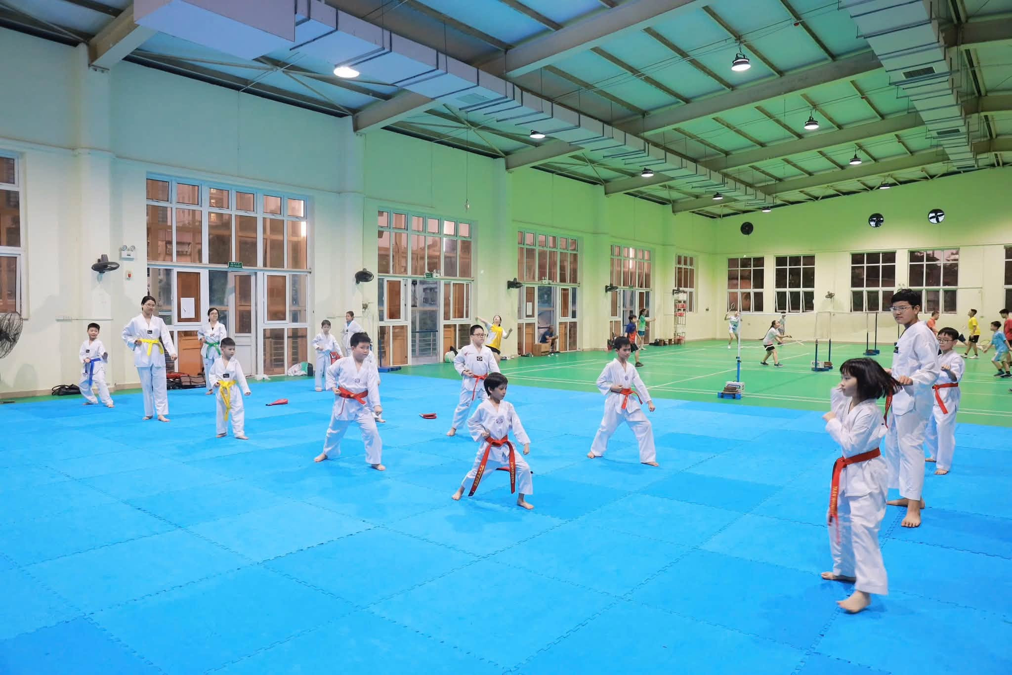 truong-10-10-tap-luyen.jpg
