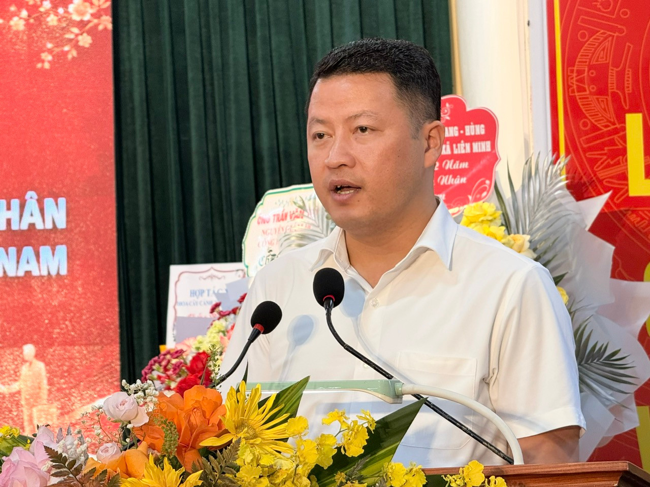 Chánh Văn phòng HĐND và UBND Bùi Lê Huy là một trong những người sát cánh hỗ trợ doanh nghiệp tại địa phương. Ảnh: Kiều Thoan Thu