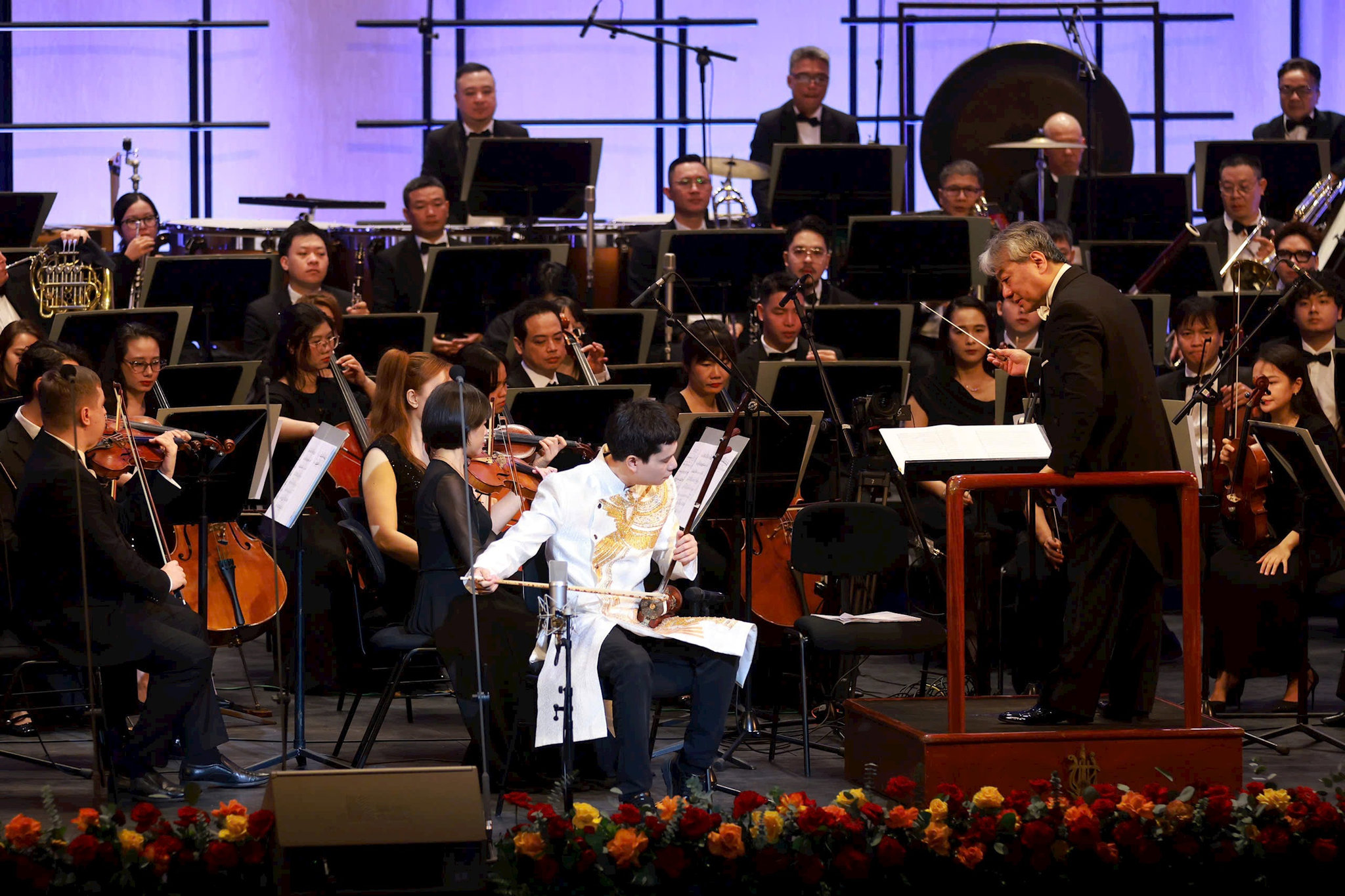 Một tiết mục tại chương trình. Ảnh Văn Tuyên